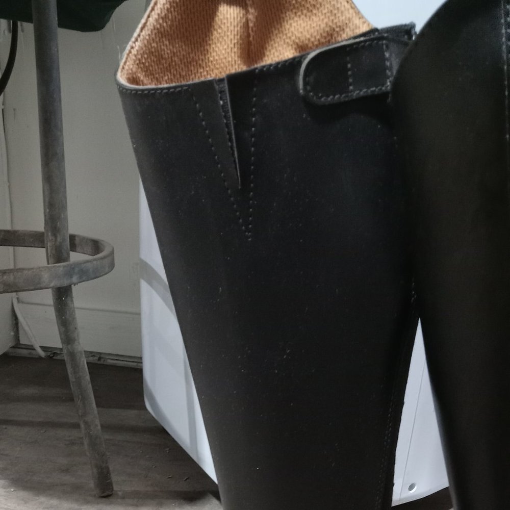 New / like black field English Equestrian boots size 7 tall - Picture 8 of 12